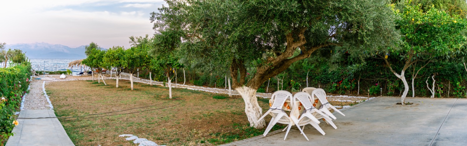 Η αλάνα — χώρος για παιχνίδι, χαλάρωση και ηλιοθεραπεία